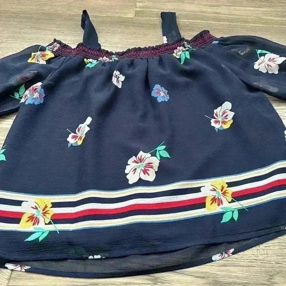 Tommy Hilfiger | Black Off The Shoulder Floral Blouse Size Small - Picture 11 of 11